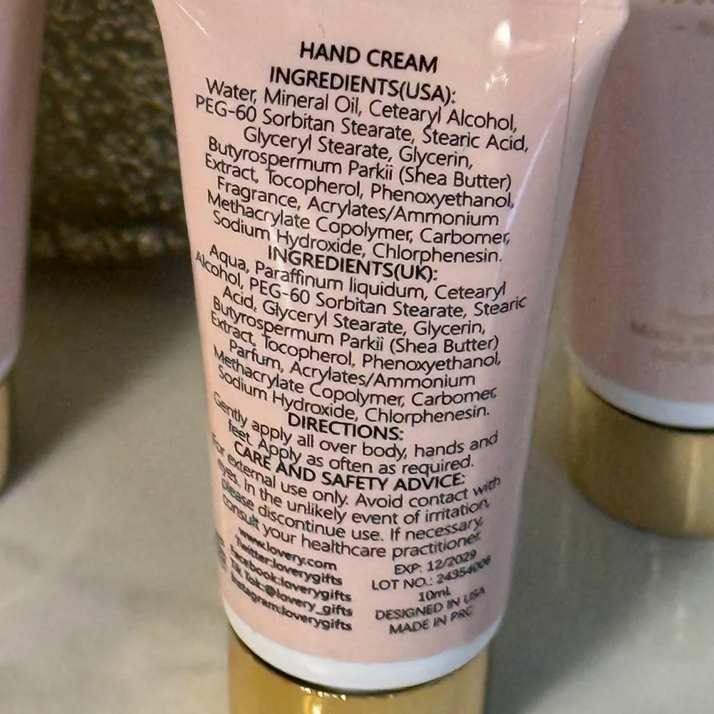 5 for $25 item 🌺 Mini Lovery Vanilla Hand Cream x3